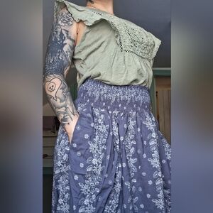 Universal Thread 100% Cotton Smock Waist A-Line Skirt With Pockets In Cool Blue